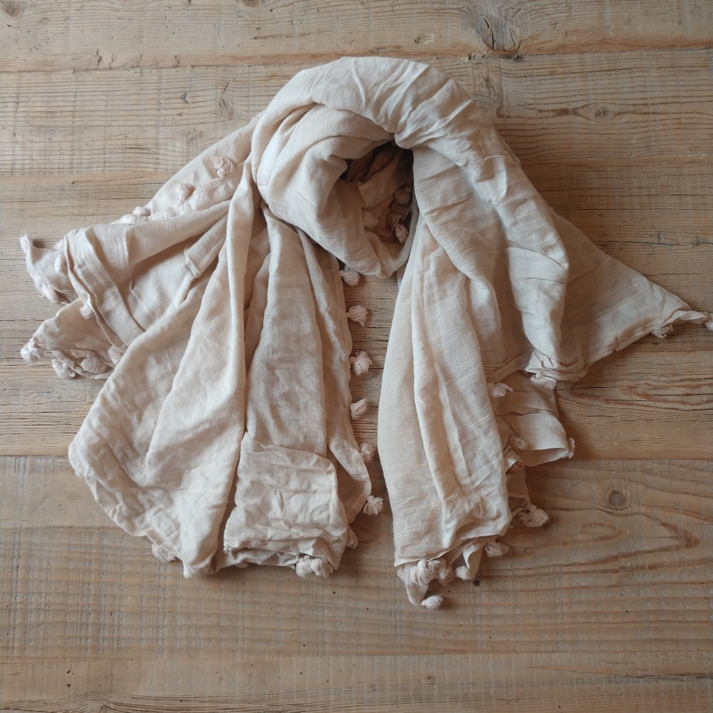 Aritzia cotton scarf/shawl.